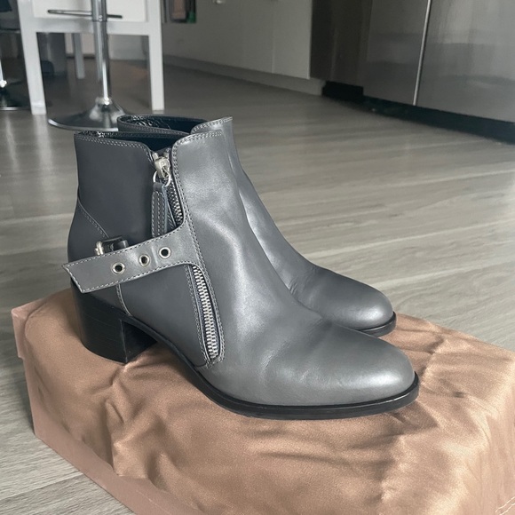 Gianvito Rossi Ankle Boot Lead - good condition - Picture 1 of 7